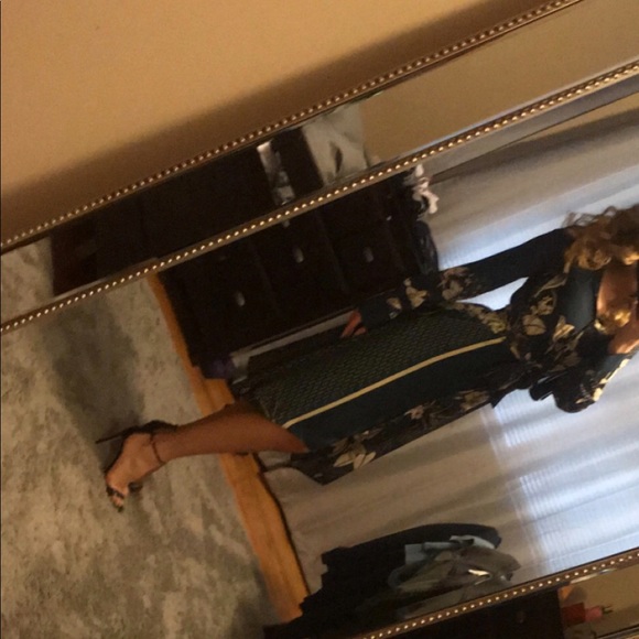 Zara basic dress! - Picture 2 of 6